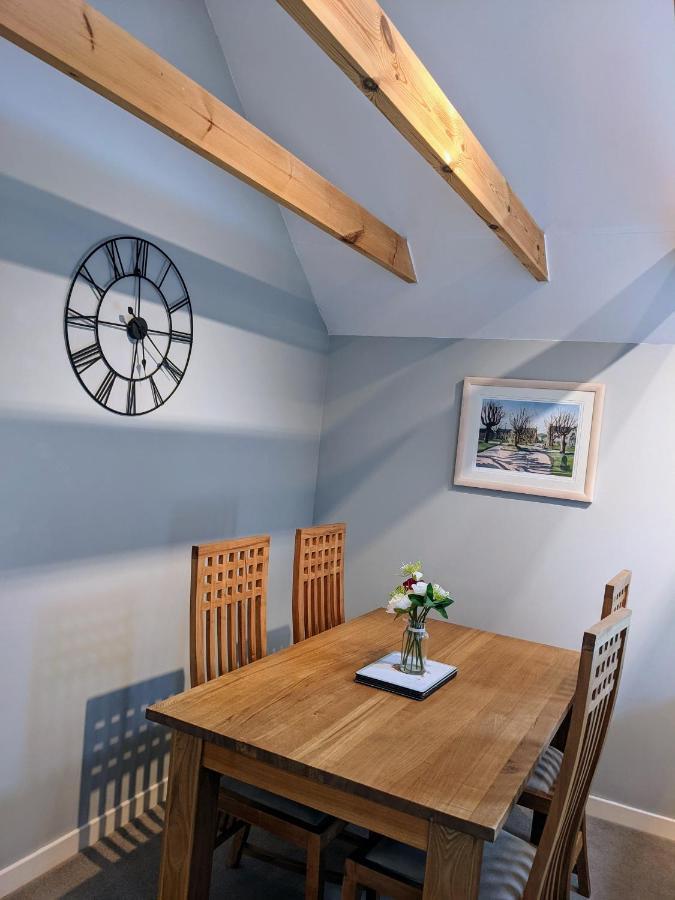 Ailnack Cottage -Cheerful Cottage With Secure Garden And Off Street Parking Sleeps 4 Tomintoul Eksteriør billede